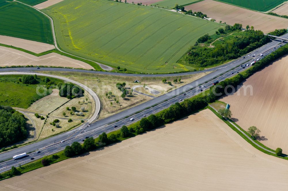 Aerial photograph Rosdorf - Motorway construction site to renew the asphalt surface on the route A7 in Rosdorf in the state Lower Saxony, Germany