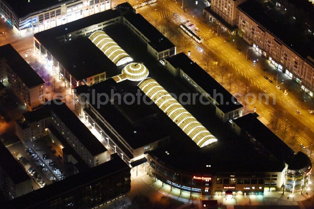 Aerial image at night Magdeburg - Night lighting of the Allee Center in the district of Altstadt in Magdeburg in the state of Saxony-Anhalt