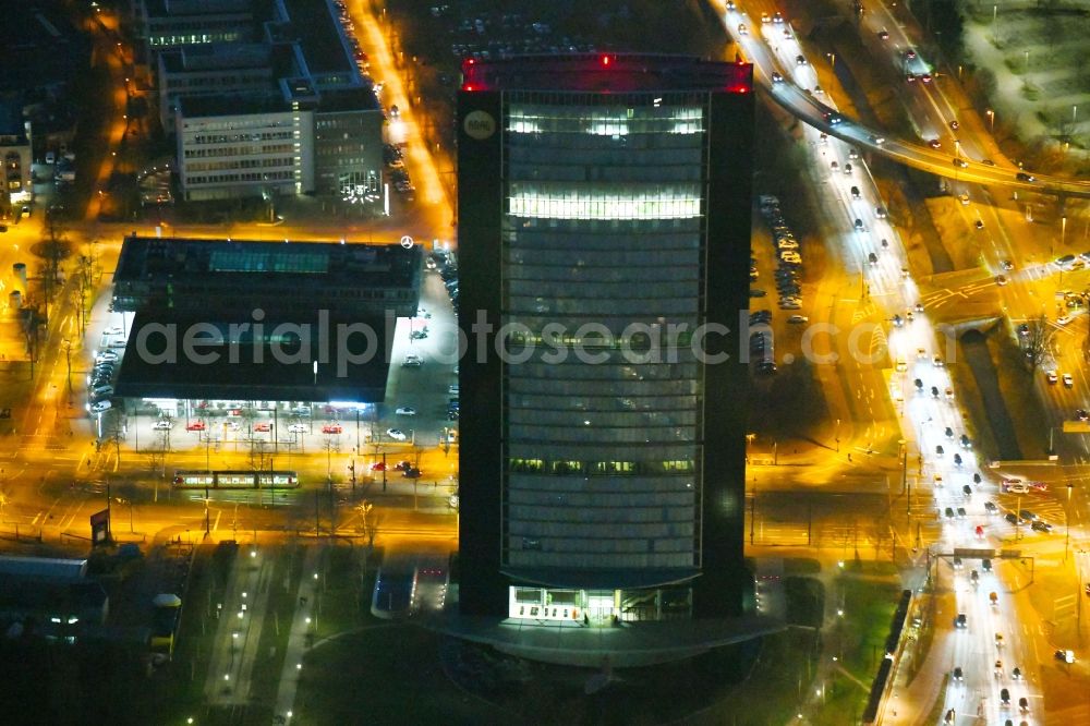 Düsseldorf at night from the bird perspective: Night lighting office and administration buildings ARAG-Tower of the insurance company ARAG SE in Duesseldorf in the state North Rhine-Westphalia