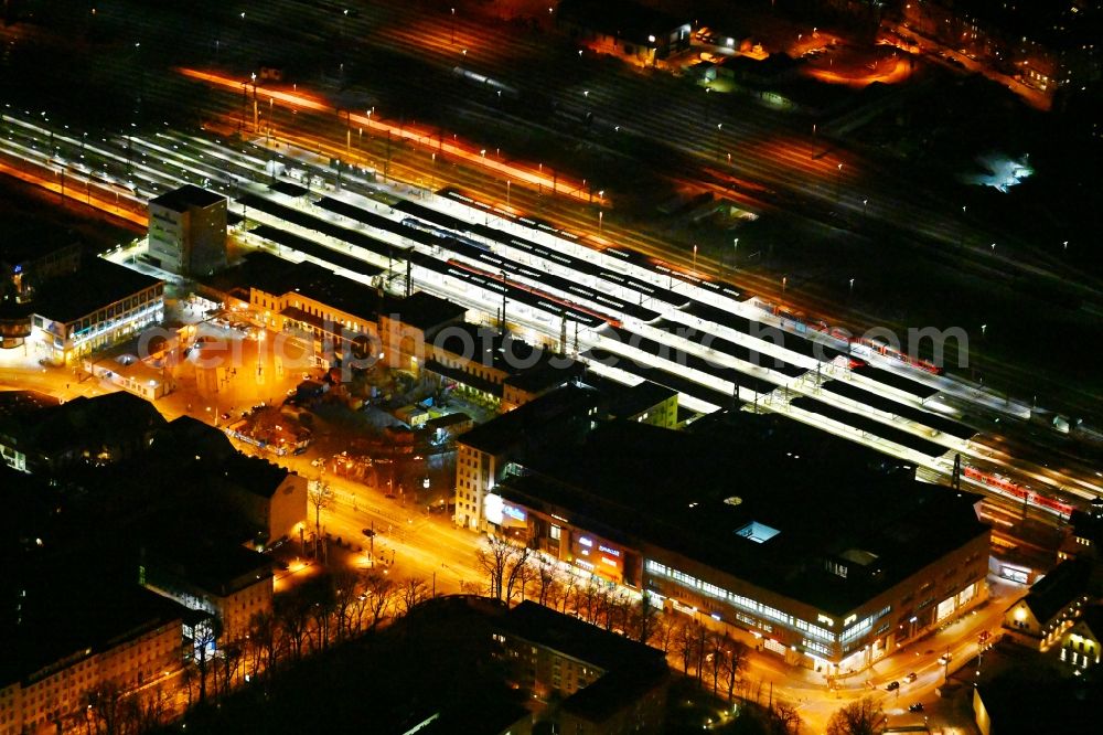 Aerial image at night Augsburg - Night lighting construction work for the reconstruction of the station building Central Station of Deutschen Bahn in Augsburg in the state Bavaria, Germany