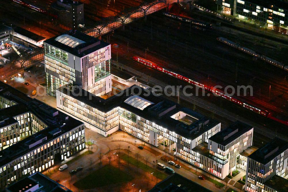 Aerial photograph at night München - Night lighting office building - Ensemble on street Bernhard-Wicki-Strasse - Klaus-Mann-Platz - Erika-Mann-Strasse in the district Maxvorstadt in Munich in the state Bavaria, Germany