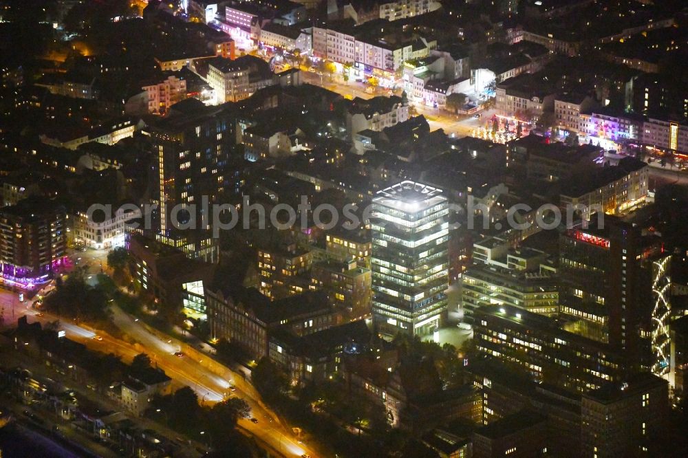 Hamburg at night from above - Night lighting office and corporate management high-rise building ASTRATURM on Zirkusweg in Hamburg, Germany