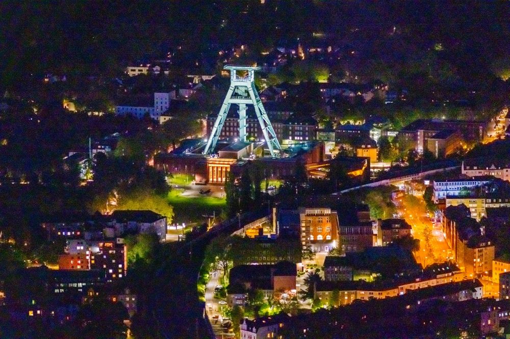 Aerial photograph at night Bochum - Night lighting Deutsches Bergbau-Museum in Bochum at Ruhrgebiet in the state North Rhine-Westphalia