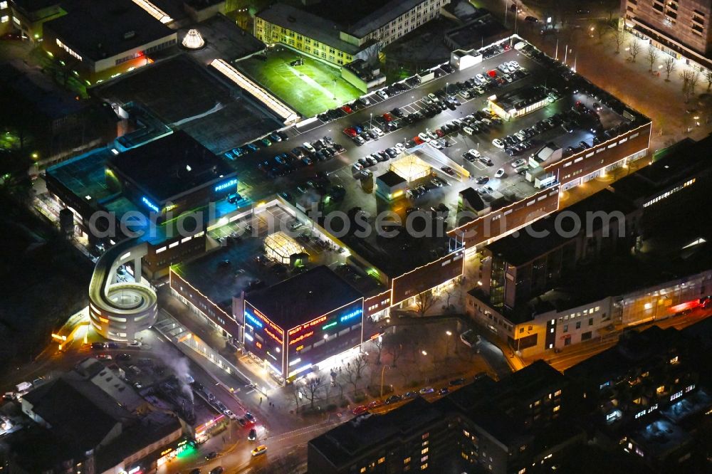 Aerial image at night Hamburg - Night lighting building of the shopping center Billstedt-Center on Moellner Landstrasse in the district Billstedt in Hamburg, Germany