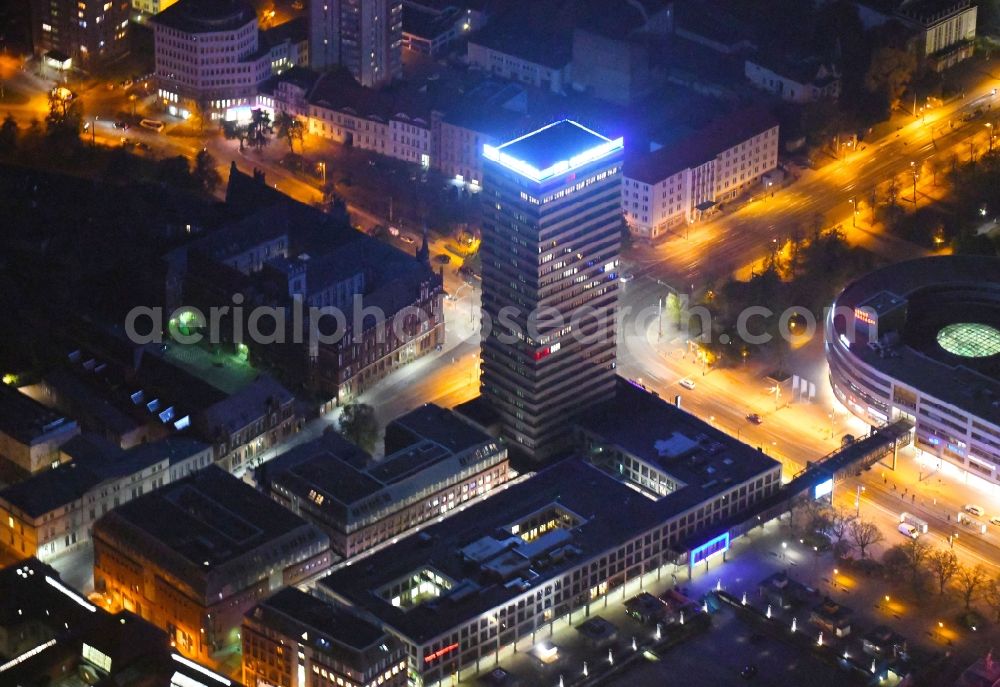 Aerial image at night Slubice - Night lighting Building of the shopping center Lenne-Passagen on Platz of Republik - Karl-Marx-Strasse in Frankfurt (Oder) in the state Brandenburg, Germany