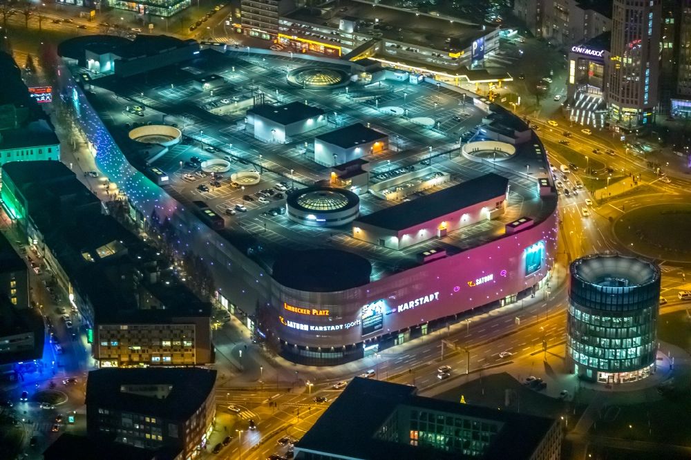 Essen at night from above - Night lighting shopping mall Limbecker Platz in Essen in the state North Rhine-Westphalia