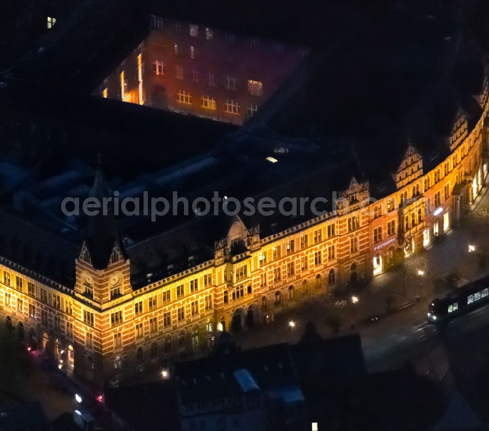 Aerial photograph at night Erfurt - Night lighting street guide of famous promenade and shopping street Anger in the district Zentrum in Erfurt in the state Thuringia, Germany