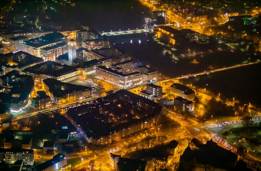 Aerial photograph at night Mülheim an der Ruhr - Night lighting town Hall building of the city administration in Muelheim on the Ruhr in the state North Rhine-Westphalia, Germany