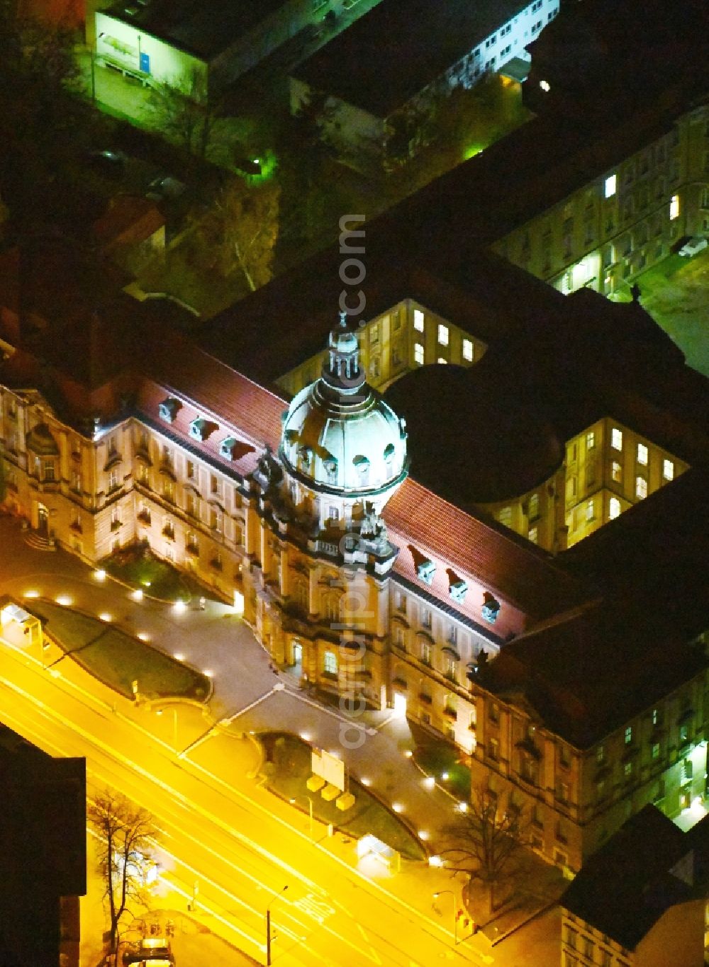 Aerial photograph at night Potsdam - Night lighting Town Hall building of the city administration on Friedrich-Ebert-Strasse in the district Innenstadt in Potsdam in the state Brandenburg, Germany