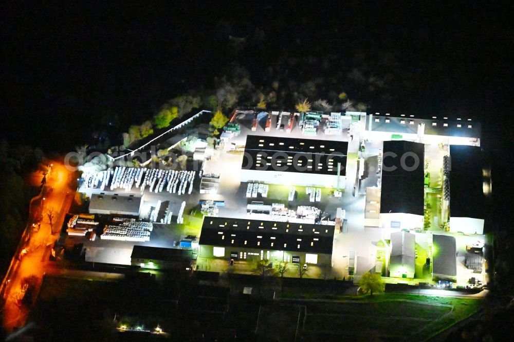 Aerial image at night Bernburg (Saale) - Night lighting site waste and recycling sorting of Multiport GmbH on Ernst-Grube-Strasse in Bernburg (Saale) in the state Saxony-Anhalt, Germany