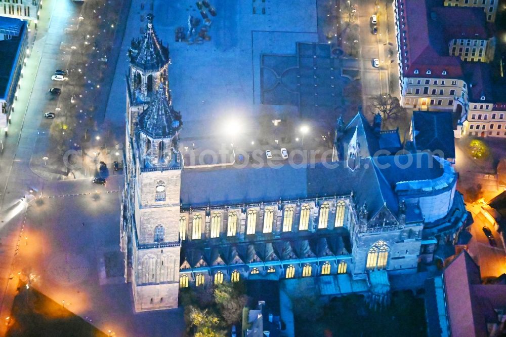 Magdeburg at night from above - Night lighting church building of the cathedral in the district Altstadt in Magdeburg in the state Saxony-Anhalt