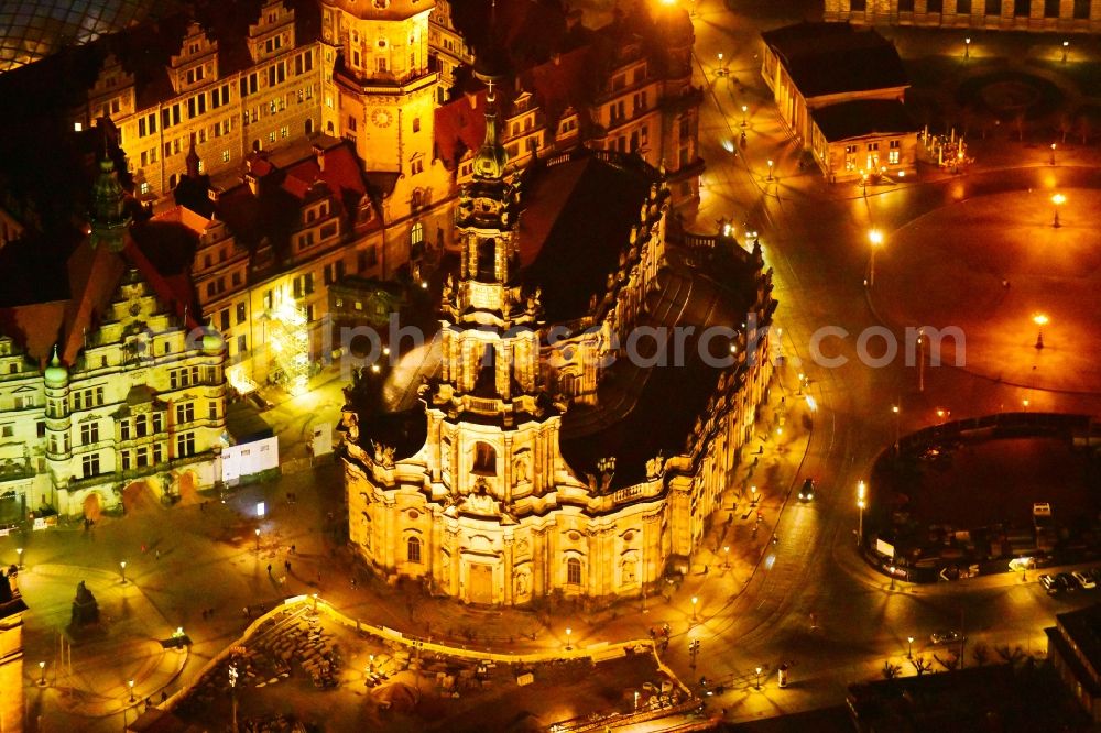Dresden at night from the bird perspective: Night lighting Church building in Katholische Hofkirche on Schlossstrasse - Theaterplatz Old Town- center of downtown in the district Altstadt in Dresden in the state Saxony, Germany