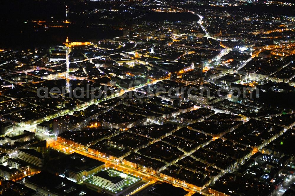 Karlsruhe at night from the bird perspective: Night lighting residential area of a multi-family house settlement between Brauerstrasse and Ebertstrasse in the district Suedweststadt in Karlsruhe in the state Baden-Wurttemberg, Germany