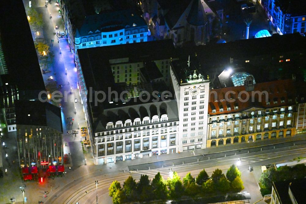 Aerial photograph at night Leipzig - Night lighting museum building ensemble Aegyptisches Museum in the district Mitte in Leipzig in the state Saxony, Germany