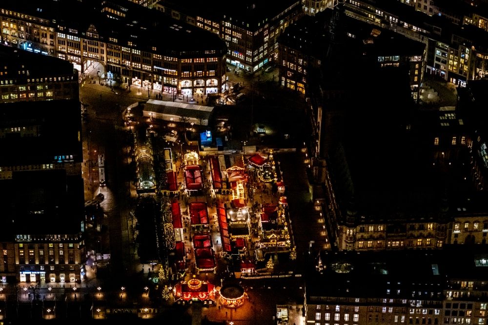 Aerial image at night Hamburg - Night lighting town Hall building of the city administration Alter Wall on Rathausmarkt- place in Hamburg