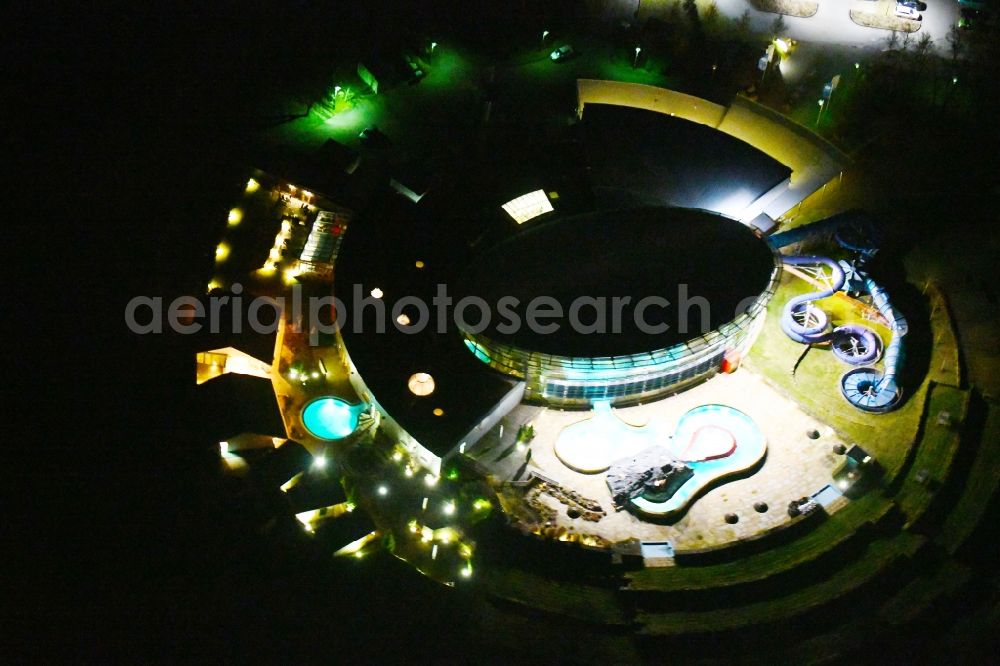 Hohenfelden at night from above - Night lighting Spa and swimming pools at the swimming pool of the leisure facility in Hohenfelden in the state Thuringia, Germany