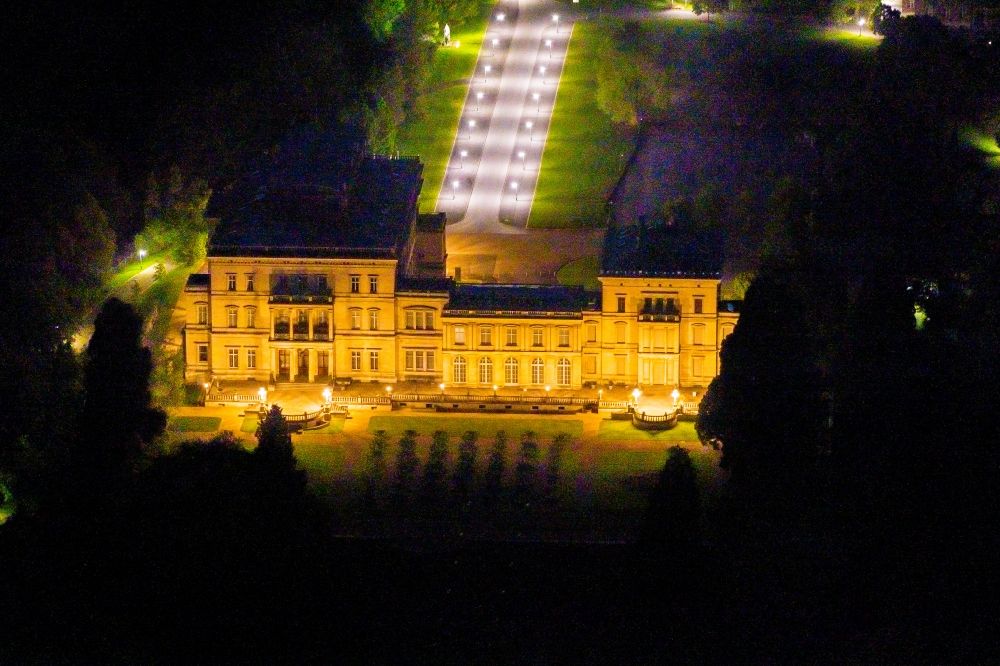 Aerial image at night Bredeney - Night lighting villa Huegel in Bredeney on the Huegelpark in the state of North Rhine-Westphalia
