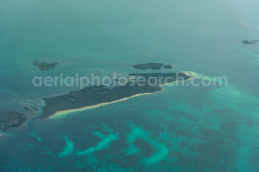 Aerial photograph Varadero - Atoll on the water surface Cayos Blancos in Varadero in Provinz Matanzas, Cuba