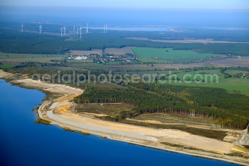 Aerial image Bahnsdorf - Expansion and fortification of the shore areas of the lake Sedlitzer See in Bahnsdorf in the state Brandenburg, Germany