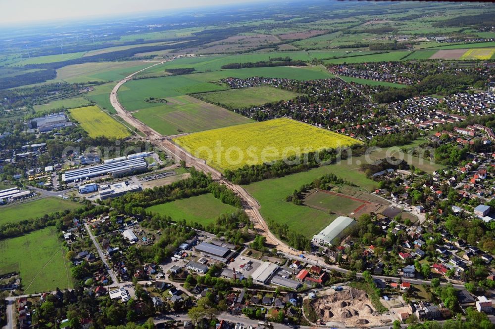 Stahnsdorf from the bird's eye view: Construction of the bypass road L77 n in in the district Gueterfelde in Stahnsdorf in the state Brandenburg, Germany