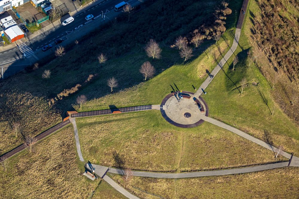 Dortmund from the bird's eye view: Viewpoint on the Kaiserberg on Meinbergstrasse in the Hoerde district in Dortmund in the Ruhr area in the state North Rhine-Westphalia, Germany