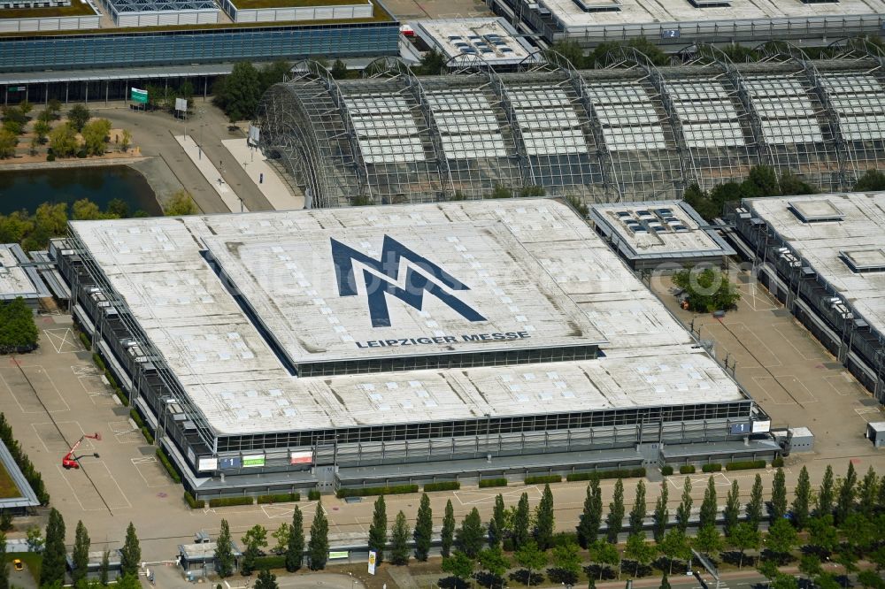 Aerial image Leipzig - Exhibition grounds and exhibition halls of the LMI - Leipziger Messe International GmbH on Messe-Allee in the district Nord in Leipzig in the state Saxony, Germany