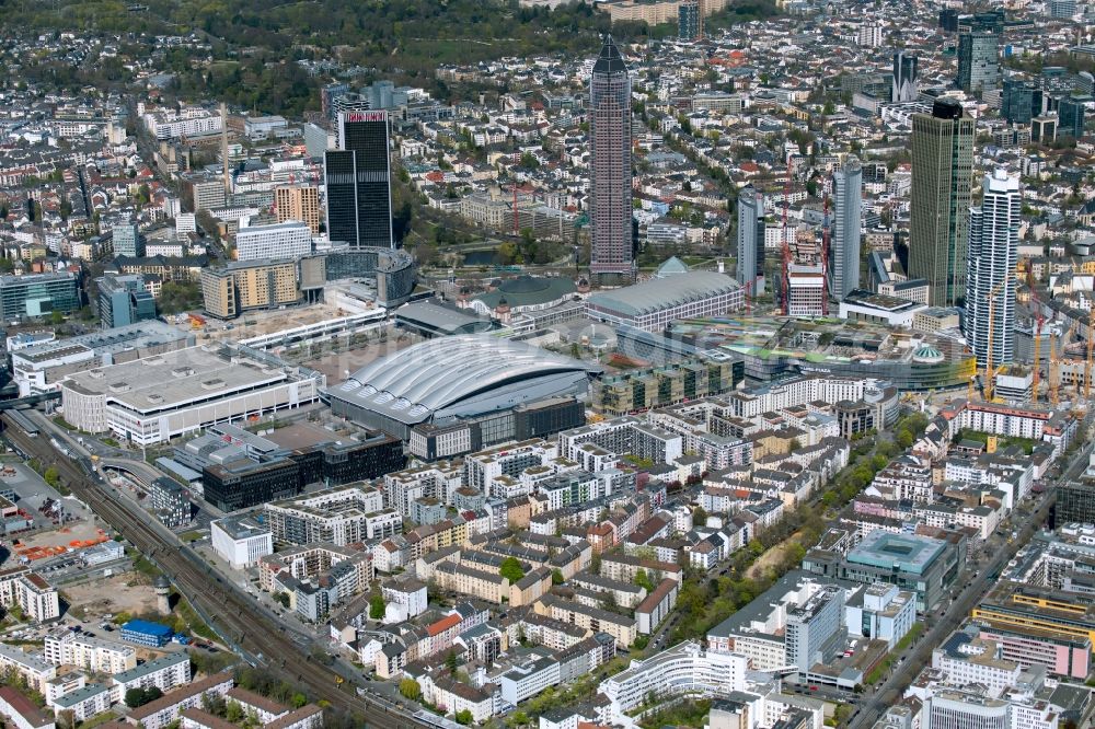 Aerial image Frankfurt am Main - Exhibition grounds and exhibition halls of the Messe in Frankfurt in the state Hesse
