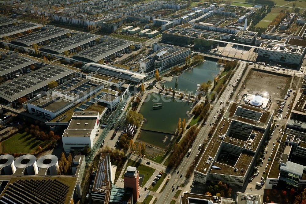 München from above - Exhibition grounds and exhibition halls of the Messe Muenchen in Munich in the state Bavaria