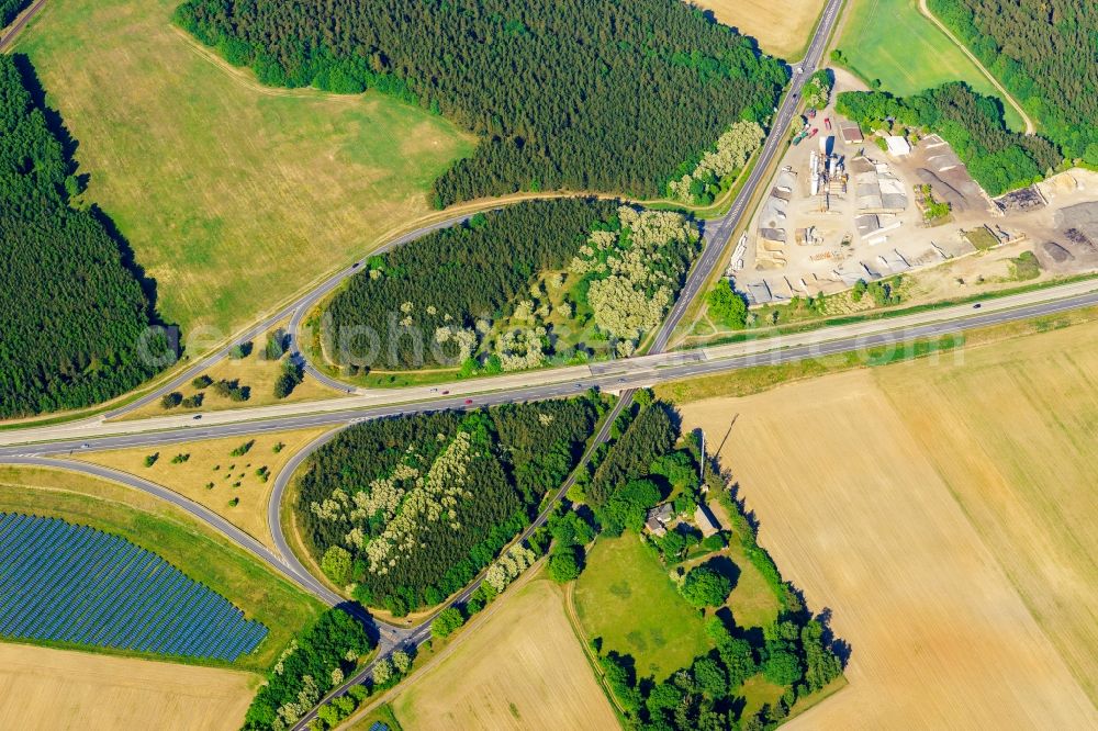 Aerial photograph Heiligengrabe - Routing and traffic lanes during the highway exit and access the motorway A 24 Anschlussstelle Pritzwalk in Heiligengrabe in the state Brandenburg, Germany