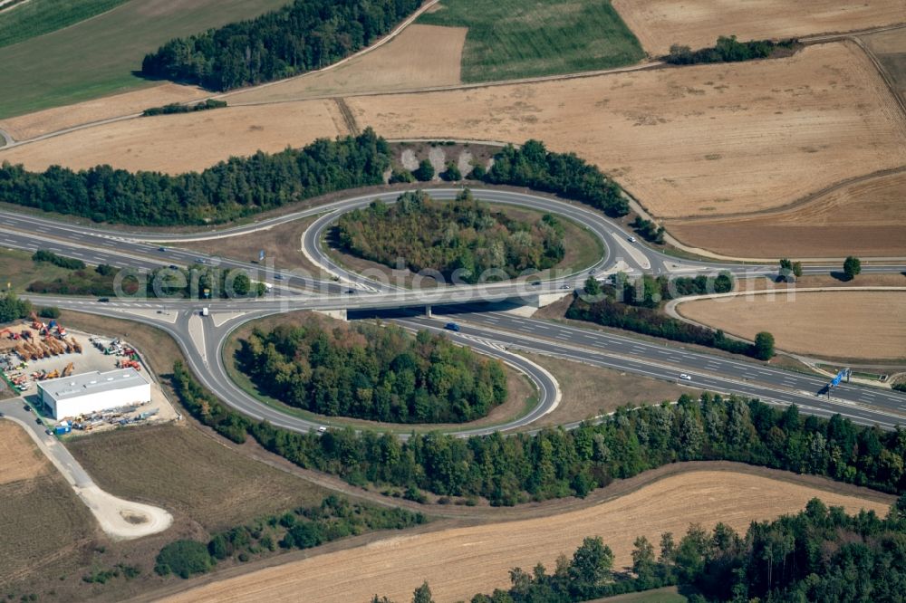 Aerial photograph Engen - Routing and traffic lanes during the highway exit and access the motorway A 81 in Engen in the state Baden-Wurttemberg, Germany