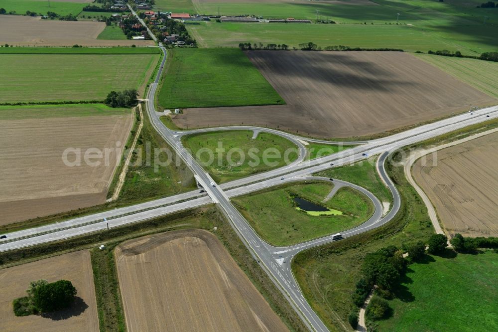 Groß Warnow from above - Routing and traffic lanes during the highway exit and access the motorway A 42 to the Landesstrasse L134 in Gross Warnow in the state Brandenburg, Germany