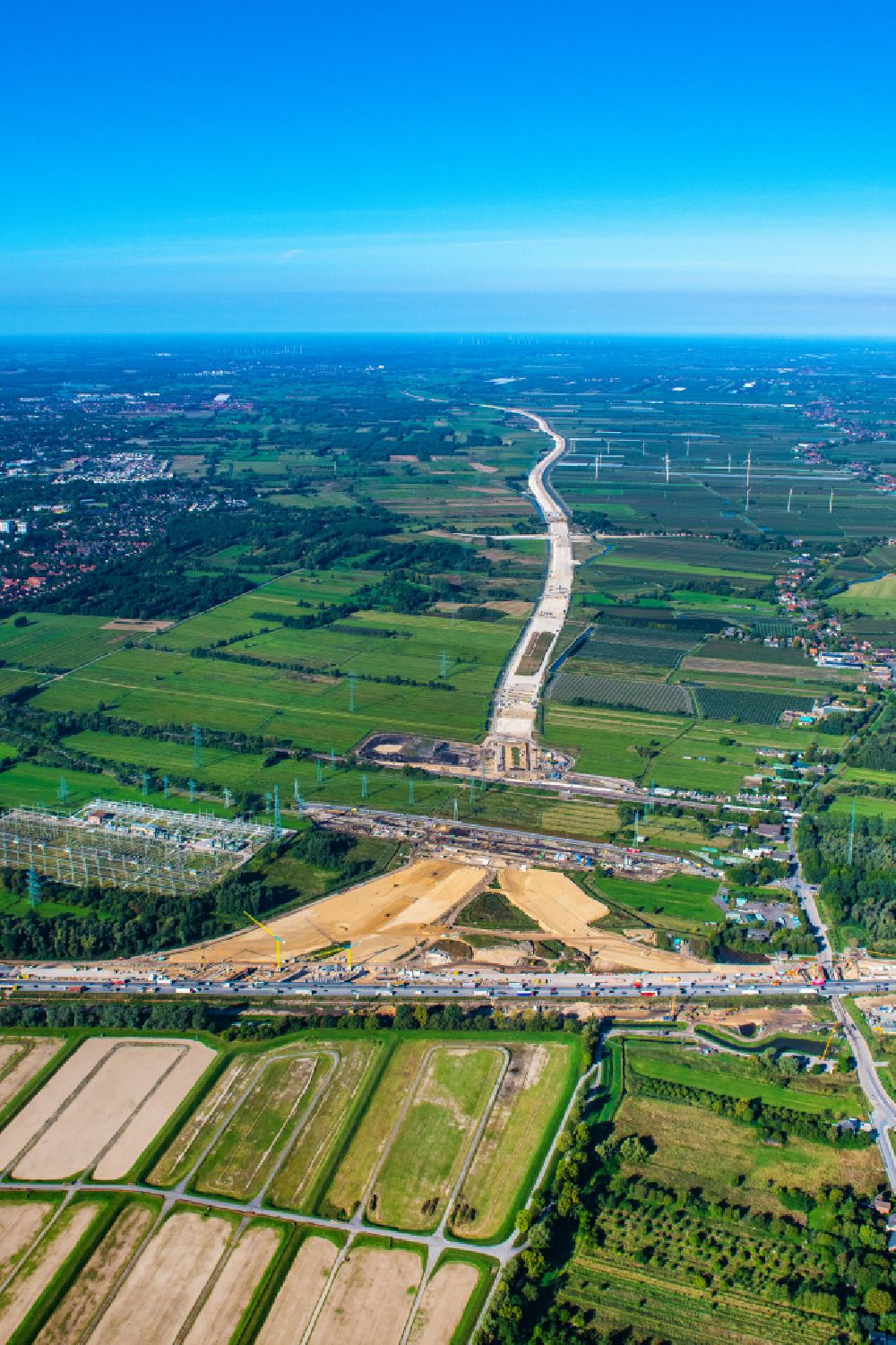 Aerial photograph Hamburg - Motorway- Construction site with earthworks along the route and of the route of the highway Anschussstelle A26 A7 in Hamburg, Germany