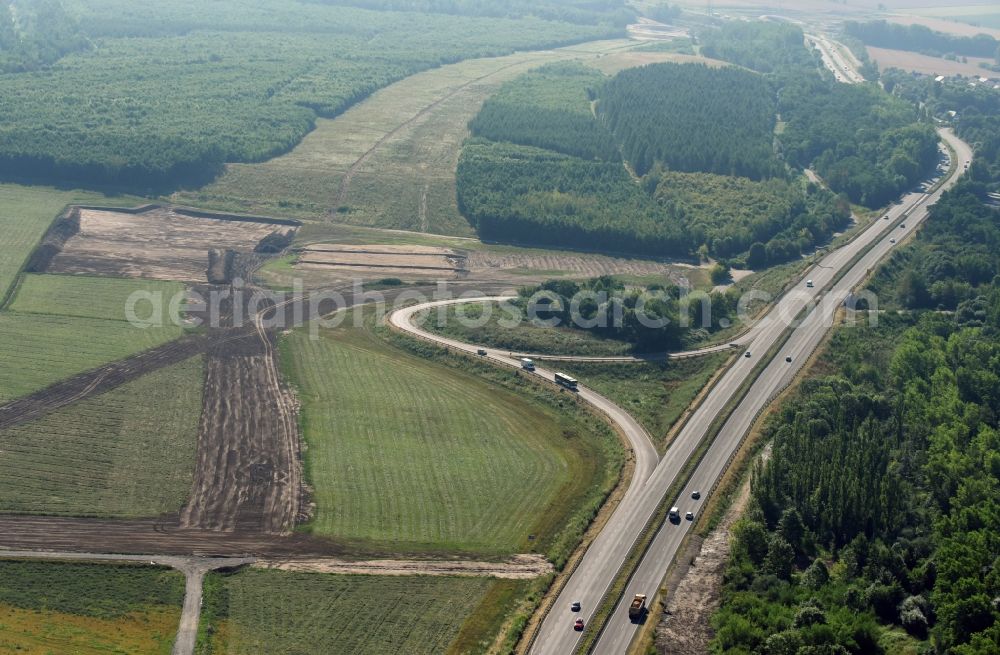 Aerial photograph Rötha - Highway- Construction site with earthworks along the route and of the route of the highway route B95 to A72 motorway in Roetha in the state Saxony