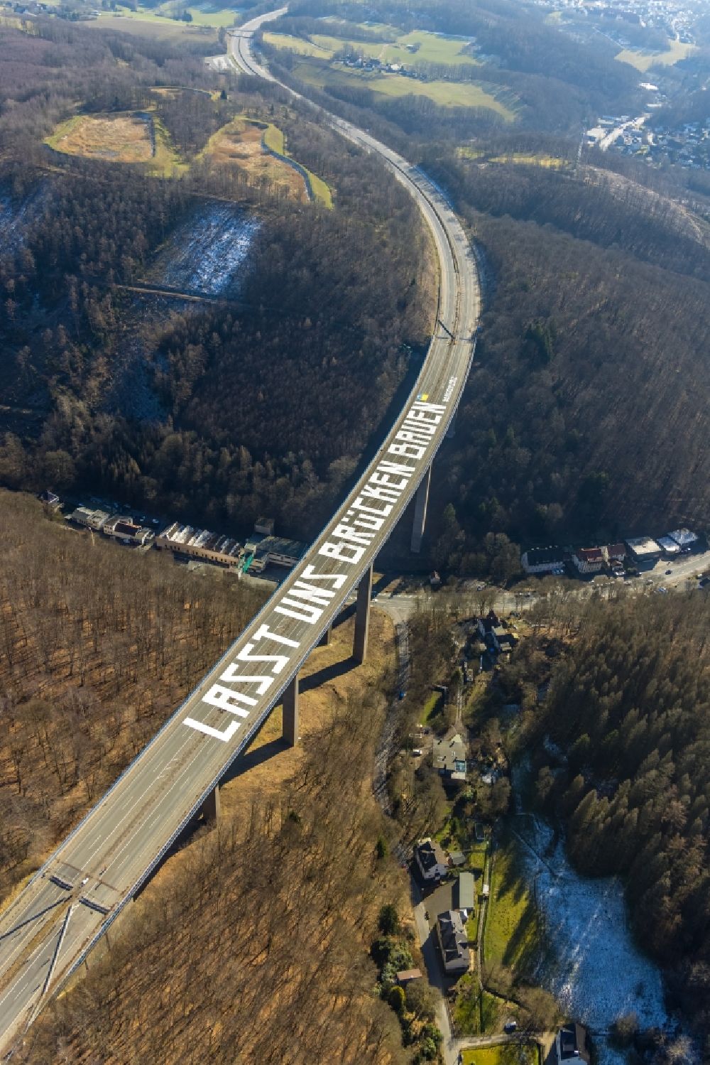 Aerial image Oberrahmede - Lettering Let us build bridges (LASST UNS BRUeCKEN BAUEN) on the locked Autobahn bridge of the BAB A45 Talbruecke Rahmede in Oberrahmede in the state North Rhine-Westphalia, Germany