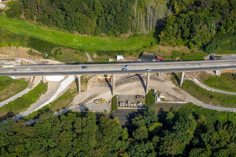 Aerial photograph Hagen - Motorway bridge construction Talbruecke Brunsbecke of motorway BAB A45 in the district Dahl in Hagen at Ruhrgebiet in the state North Rhine-Westphalia, Germany