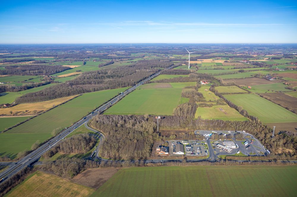 Aerial photograph Werne - Motorway service area on the edge of the course of BAB highway 1 in Werne in the state North Rhine-Westphalia, Germany