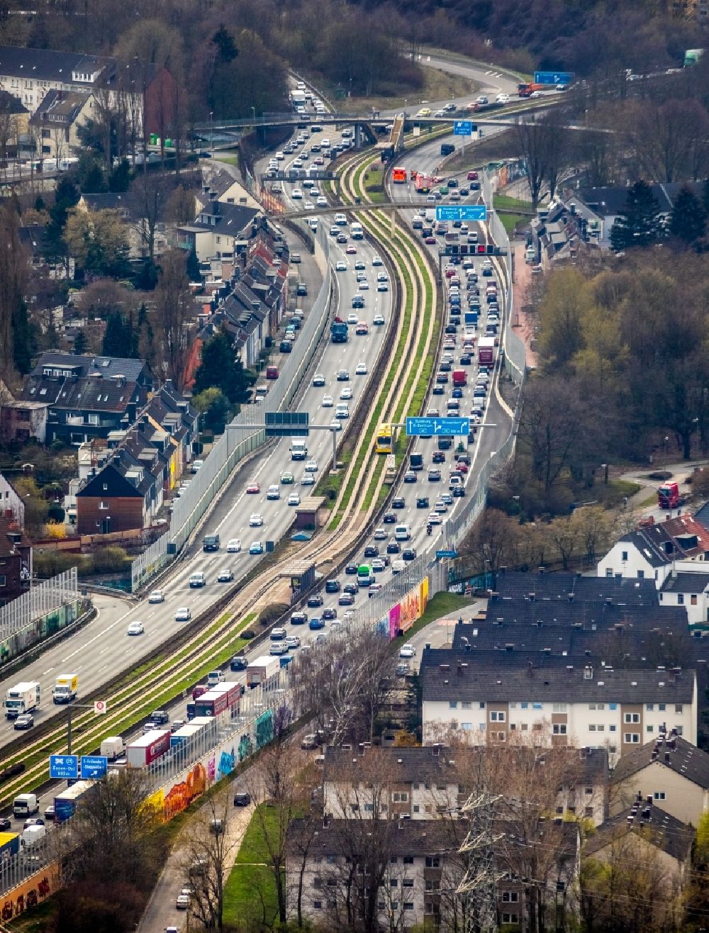 Essen from above - Highway congestion along the route of the lanes BAB A40 - A52 in the district Frillendorf in Essen in the state North Rhine-Westphalia, Germany
