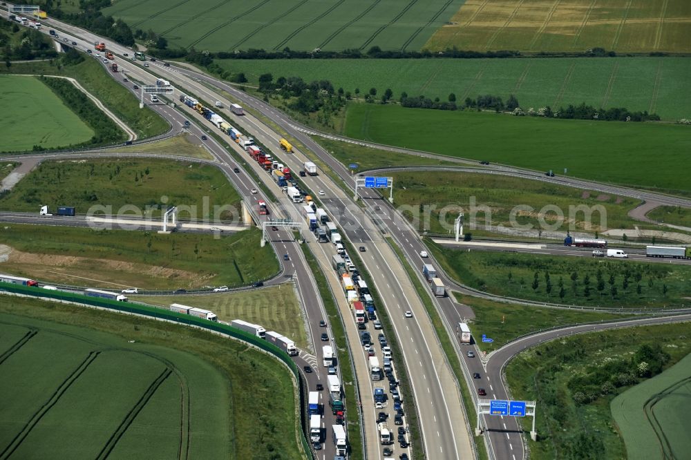 Ilberstedt from the bird's eye view: Highway jam along the route of the lanes A14 at the departure Bernburg in Ilberstedt in the state Saxony-Anhalt