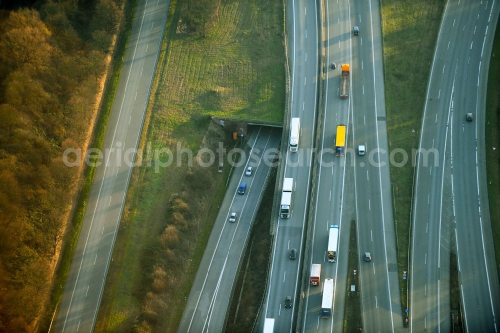 Barsbüttel from above - Lanes of the motorway- route and course of the A1 and A24 in Barsbuettel in the state Schleswig-Holstein, Germany