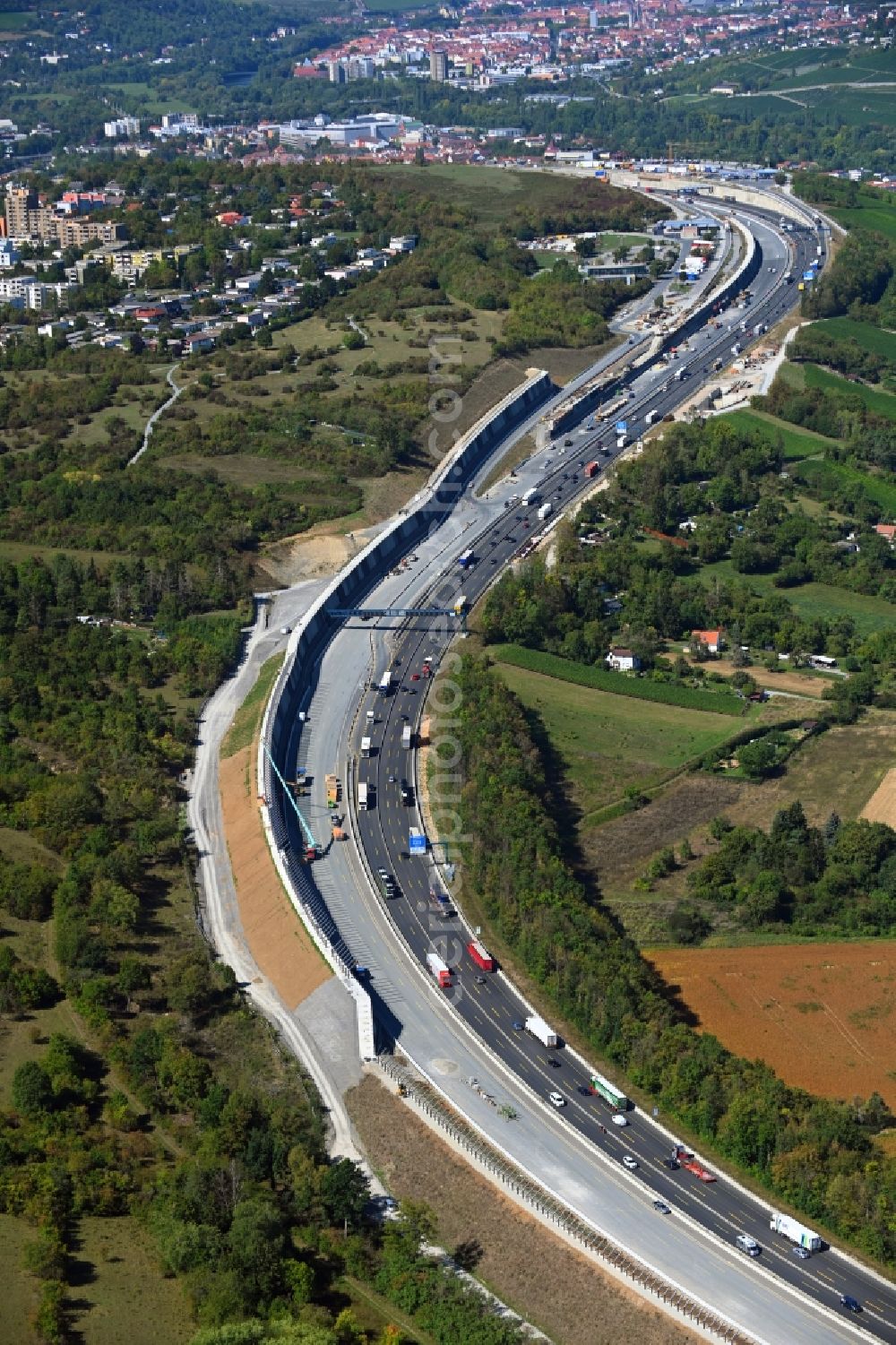 Aerial photograph Würzburg - Lanes of the motorway- route and course of the A3 in Wuerzburg in the state Bavaria, Germany