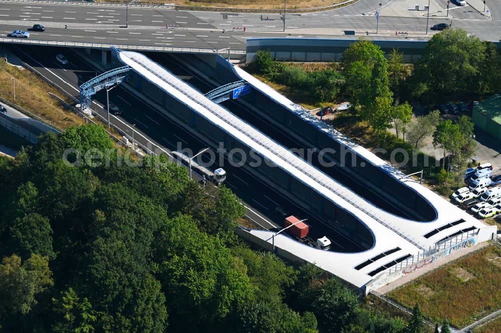 Hamburg from above - Route in the course of the motorway tunnel construction of the BAB A 7 Hamburger Deckel in the district Schnelsen in Hamburg, Germany