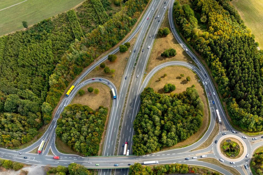 Wilnsdorf from above - Routing and traffic lanes during the highway exit and access the motorway A 45 in Wilnsdorf in the state North Rhine-Westphalia, Germany