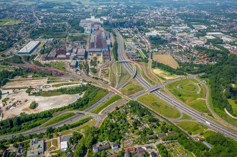 Aerial image Bochum - Highway triangle the federal motorway A 40 in Bochum in the state North Rhine-Westphalia, Germany