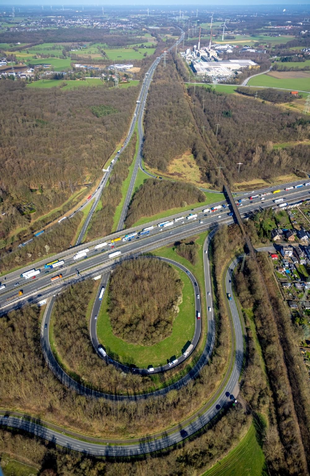 Bottrop from the bird's eye view: of highway triangle the federal motorway A 2 - A31 in Bottrop in the state North Rhine-Westphalia, Germany