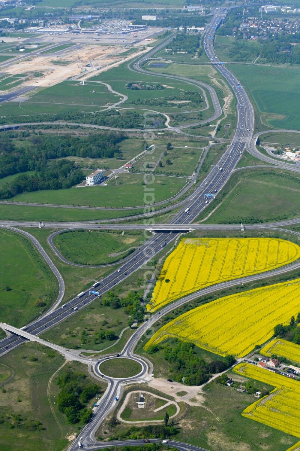 Aerial image Schönefeld - Highway triangle the federal motorway A 113 in Schoenefeld in the state Brandenburg, Germany