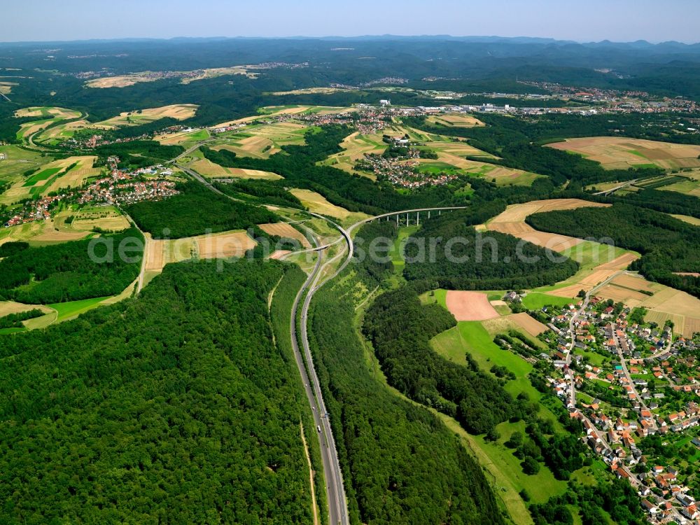 Pirmasens OT Windsberg from the bird's eye view: Course of the A8 motorway BAB federal highway in Windsberg, a part of Pirmasens in the state of Rhineland-Palatinate