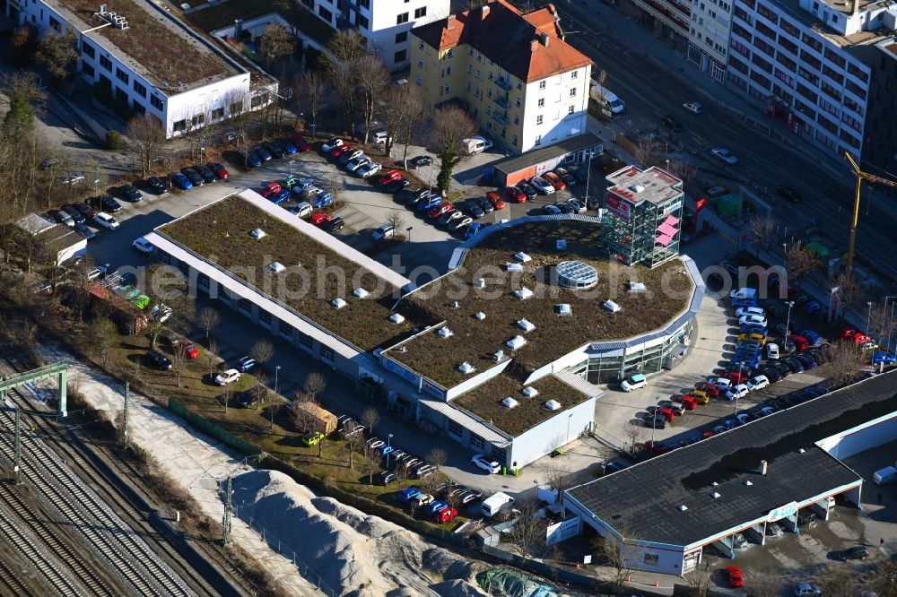 Aerial photograph München - Car dealership building Auto Schmid GmbH - Kia & Suzuki Vertragshaendler, Nissan Service Landsberger Strasse in the district Pasing-Obermenzing in Munich in the state Bavaria, Germany