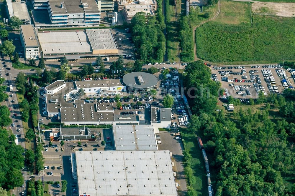 Aerial image Freiburg im Breisgau - Vehicle trade building of specialist dealer Gehlert in Freiburg im Breisgau in the state Baden-Wuerttemberg, Germany