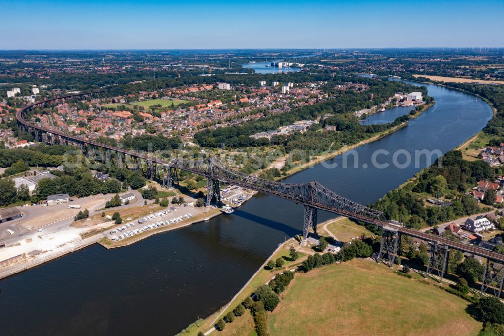 Aerial photograph Osterrönfeld - Railway bridge building to route the train tracks ueber den Nord-Ostsee-Kanal in the district Stampfmuehle in Osterroenfeld in the state Schleswig-Holstein