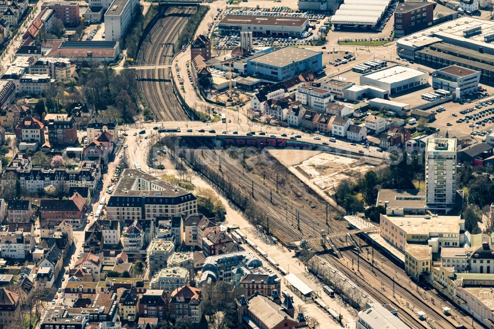 Ludwigsburg from the bird's eye view: Railway bridge building to route the train tracks Keplerstrasse in Ludwigsburg in the state Baden-Wuerttemberg, Germany